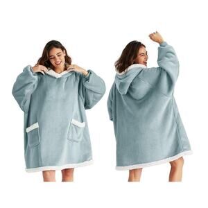 Bedsure Unisex Sherpa Pockets Wearable Hoodie Warm Blanket Light Green Standard